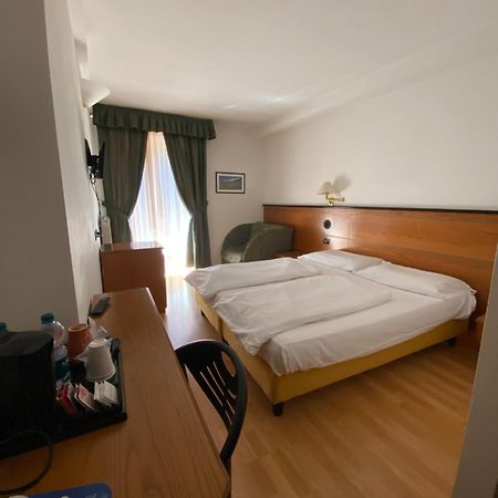 Albergo Aprica Garni Exterior foto