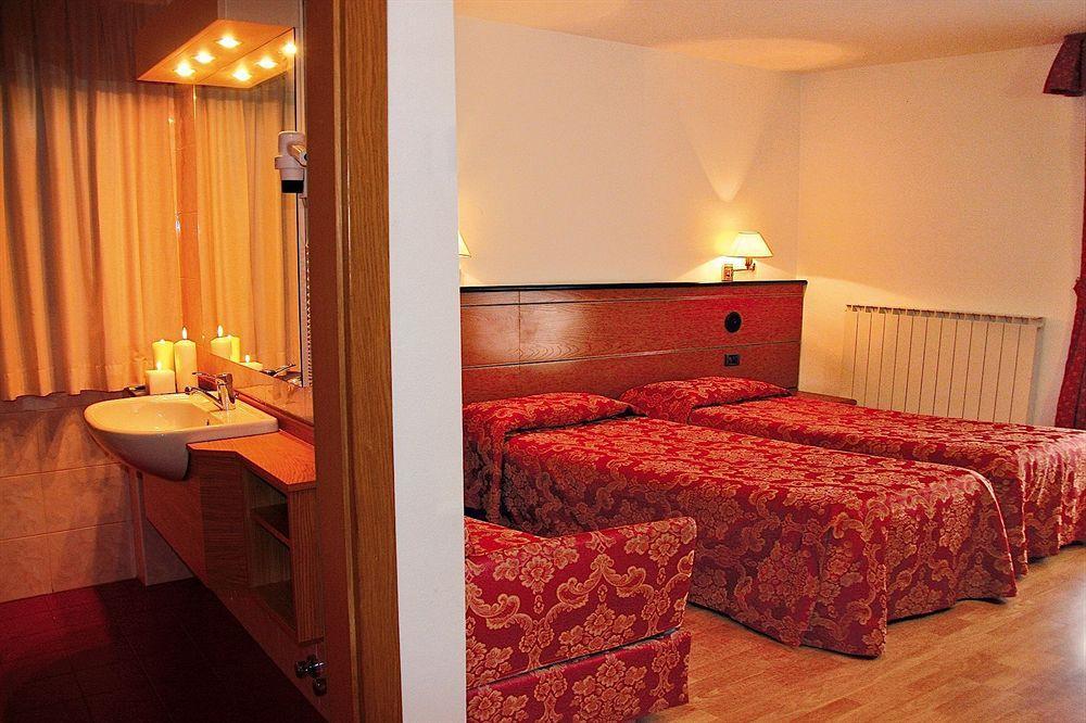 Albergo Aprica Garni Exterior foto